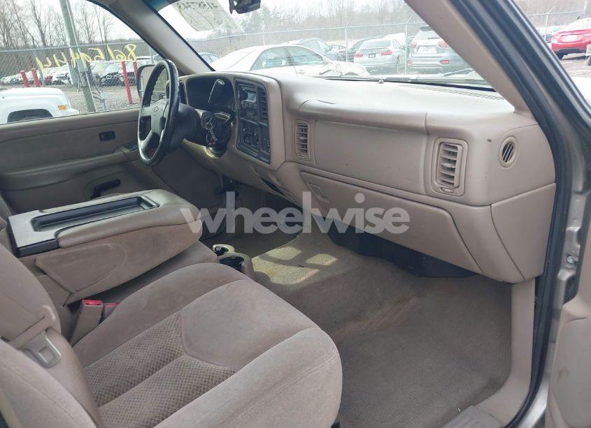 Photo 5 of 2003 Chevrolet Silverado 1500 LS (VIN 1GCEC19T23E285212)