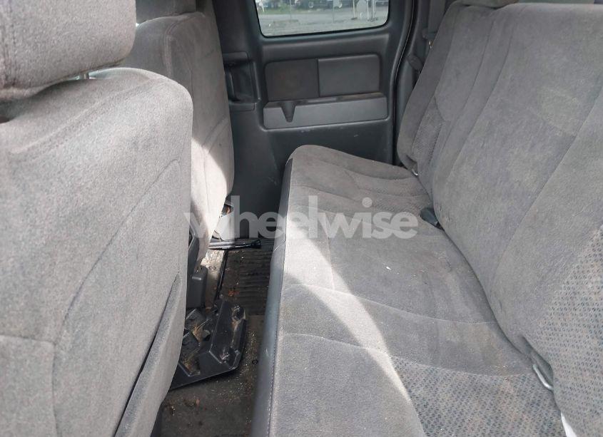 Photo 8 of 2005 Chevrolet Silverado 1500 LS (VIN 1GCEC19T25Z189317)