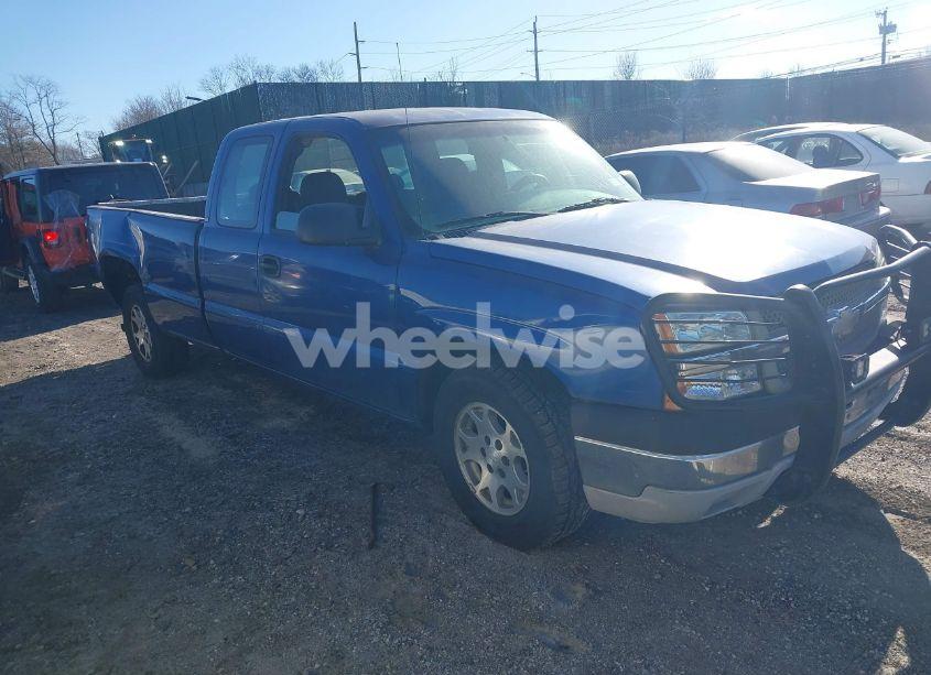 2003 Chevrolet Silverado 1500 (VIN 1GCEC19T33E272436) main photo