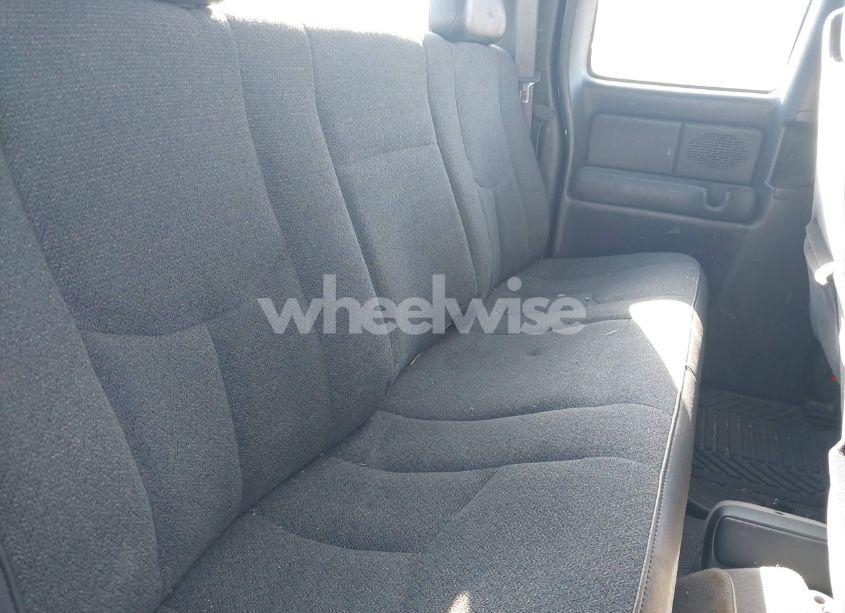 Photo 8 of 2003 Chevrolet Silverado 1500 (VIN 1GCEC19T33E272436)