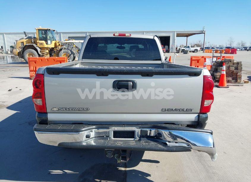 Photo 17 of 2004 Chevrolet Silverado 1500 LS (VIN 1GCEC19T44Z178821)