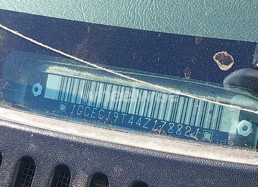 Photo 18 of 2004 Chevrolet Silverado 1500 LS (VIN 1GCEC19T44Z178821)