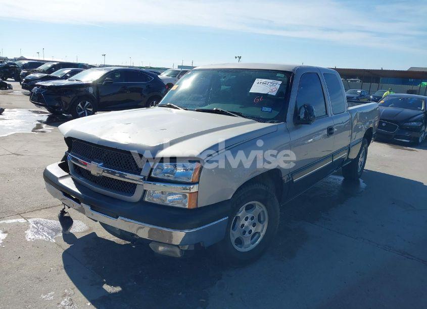 Photo 2 of 2004 Chevrolet Silverado 1500 LS (VIN 1GCEC19T44Z178821)