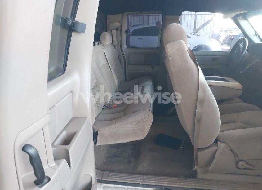 Photo 8 of 2006 Chevrolet Silverado 1500 LT1 (VIN 1GCEC19T46E148194)