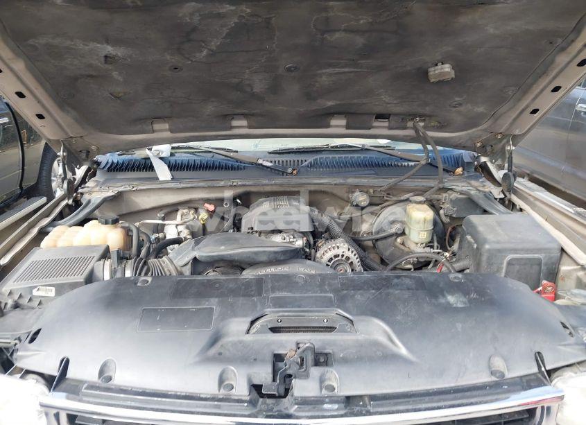 Photo 10 of 2000 Chevrolet Silverado 1500 LS (VIN 1GCEC19T4YZ323653)