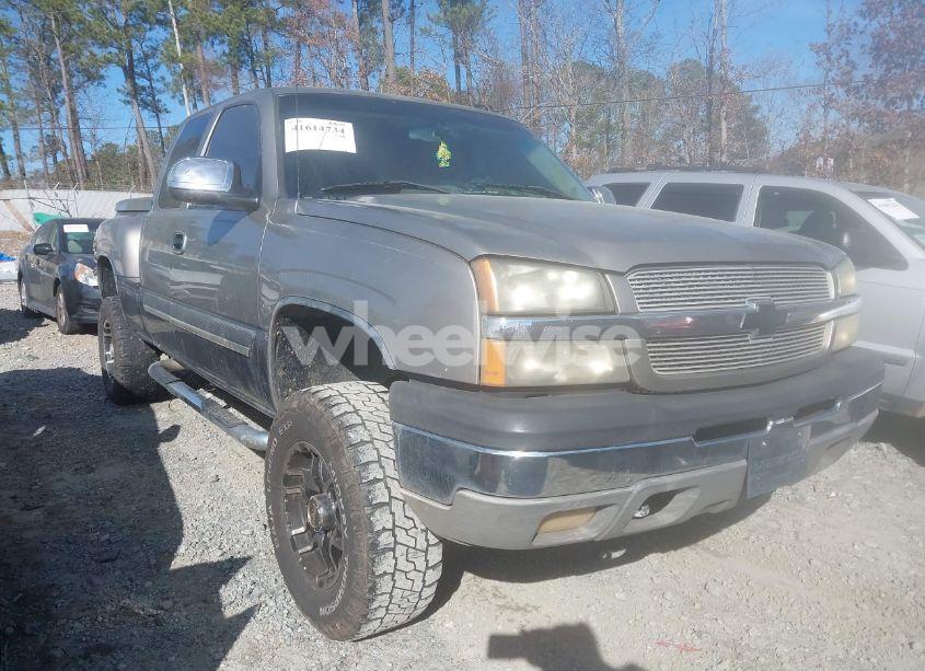 2003 Chevrolet Silverado 1500 LT (VIN 1GCEC19T53Z223263) main photo