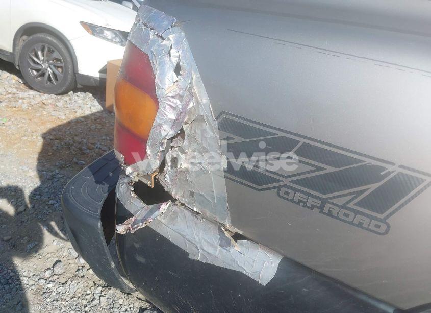 Photo 6 of 2003 Chevrolet Silverado 1500 LT (VIN 1GCEC19T53Z223263)