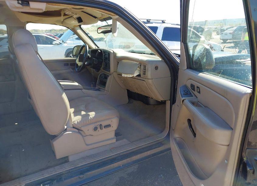 Photo 5 of 2004 Chevrolet Silverado 1500 LT (VIN 1GCEC19T54E398282)