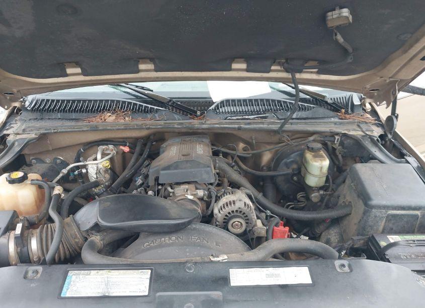 Photo 10 of 2000 Chevrolet Silverado 1500 LS (VIN 1GCEC19T5YZ306151)