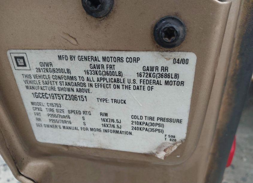 Photo 9 of 2000 Chevrolet Silverado 1500 LS (VIN 1GCEC19T5YZ306151)