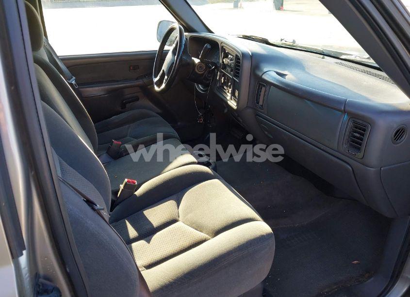 Photo 5 of 2003 Chevrolet Silverado 1500 LS (VIN 1GCEC19T63Z340947)