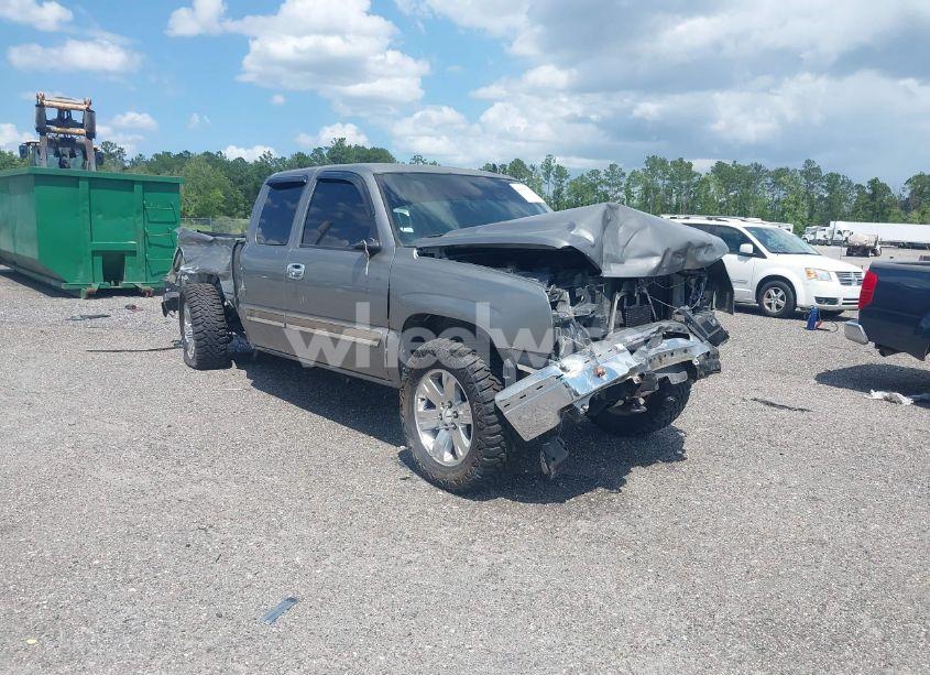 2006 Chevrolet Silverado 1500 LT2 (VIN 1GCEC19T66Z186521) main photo