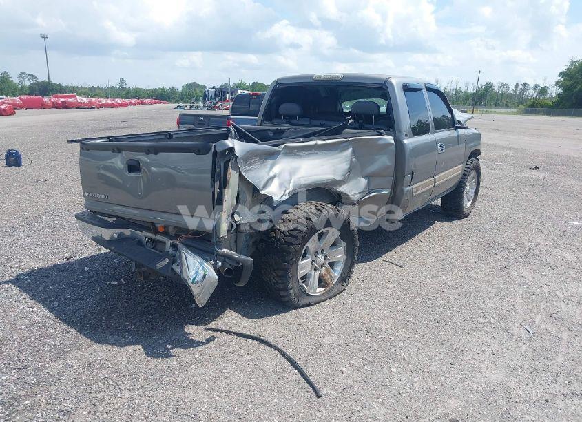 Photo 4 of 2006 Chevrolet Silverado 1500 LT2 (VIN 1GCEC19T66Z186521)