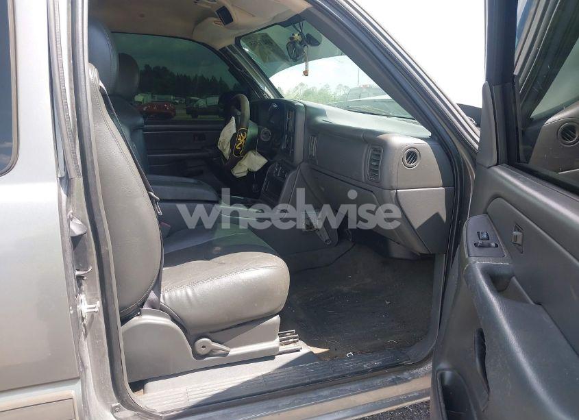 Photo 5 of 2006 Chevrolet Silverado 1500 LT2 (VIN 1GCEC19T66Z186521)