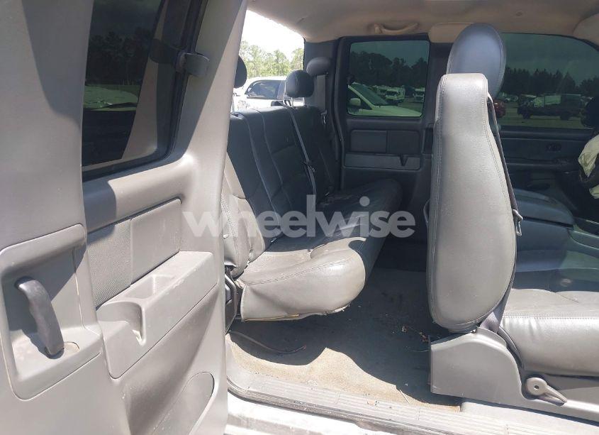 Photo 8 of 2006 Chevrolet Silverado 1500 LT2 (VIN 1GCEC19T66Z186521)