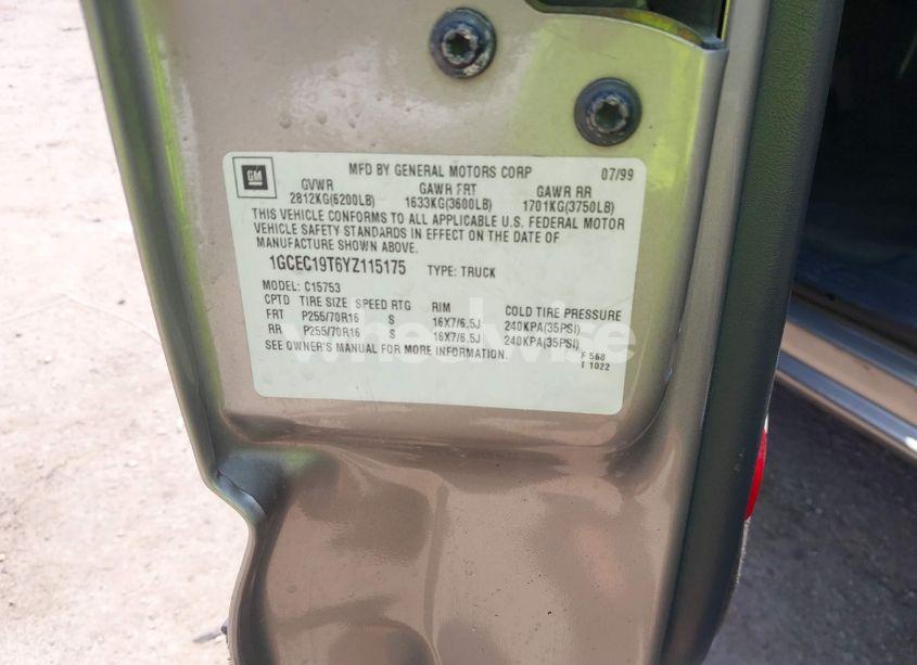 Photo 9 of 2000 Chevrolet Silverado 1500 LT (VIN 1GCEC19T6YZ115175)