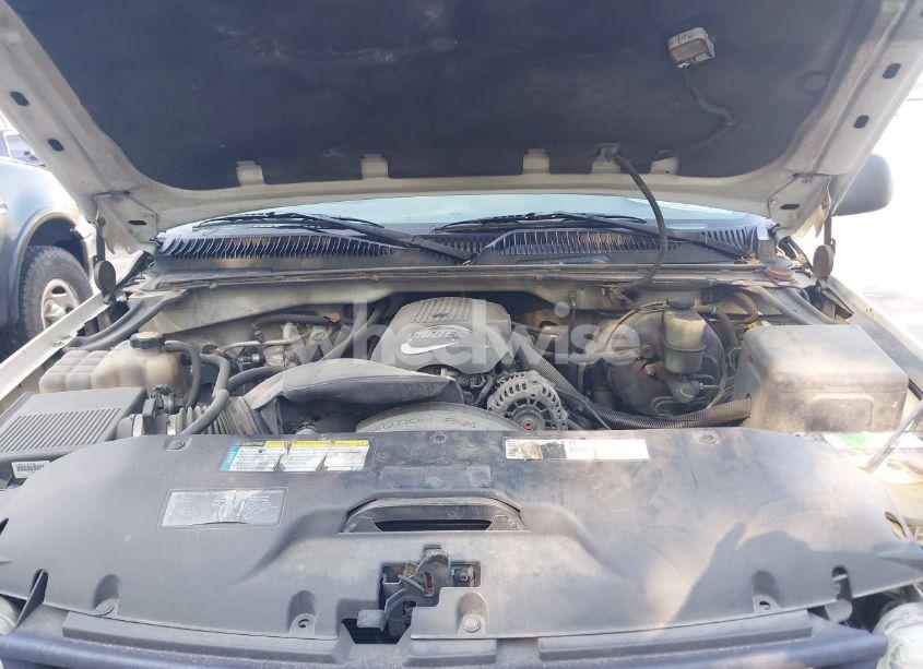 Photo 10 of 2001 Chevrolet Silverado 1500 (VIN 1GCEC19T71E281783)