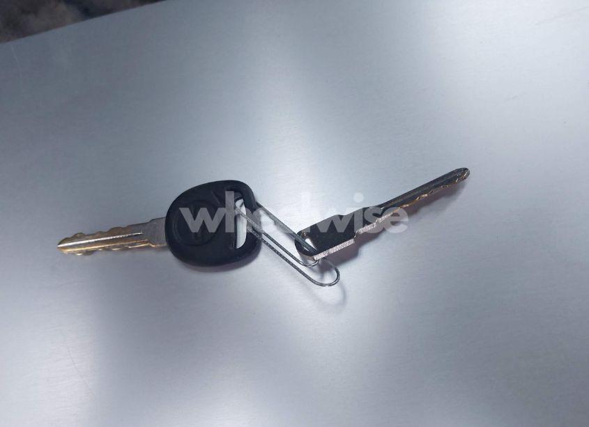 Photo 11 of 2001 Chevrolet Silverado 1500 (VIN 1GCEC19T71E281783)