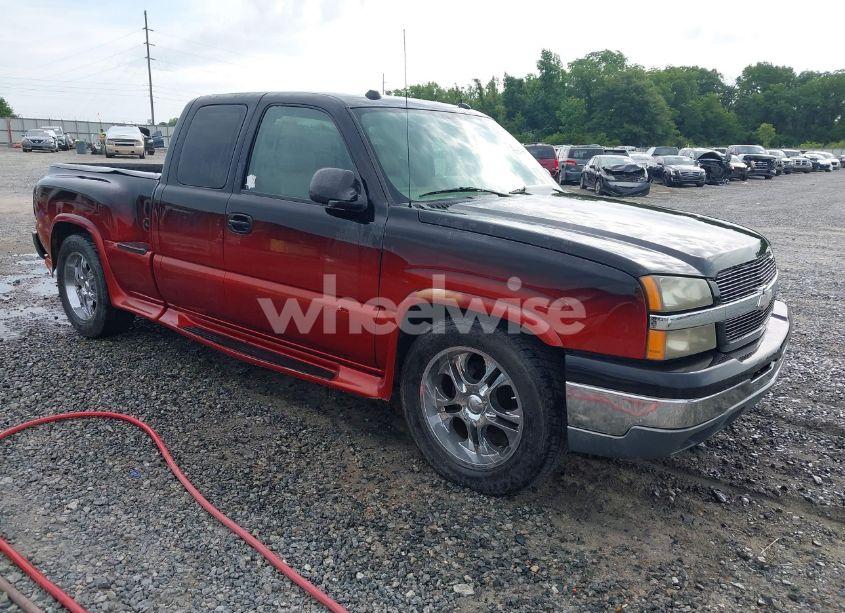 2004 Chevrolet Silverado 1500 LT (VIN 1GCEC19T74Z302807) main photo