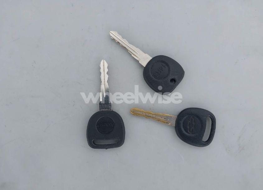 Photo 11 of 2004 Chevrolet Silverado C1500 (VIN 1GCEC19T74Z350324)