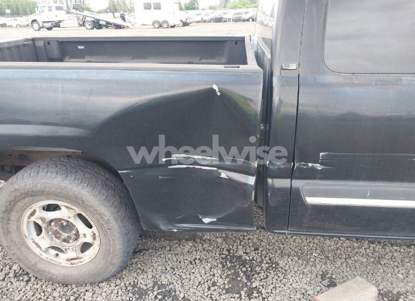 Photo 6 of 2004 Chevrolet Silverado C1500 (VIN 1GCEC19T74Z350324)