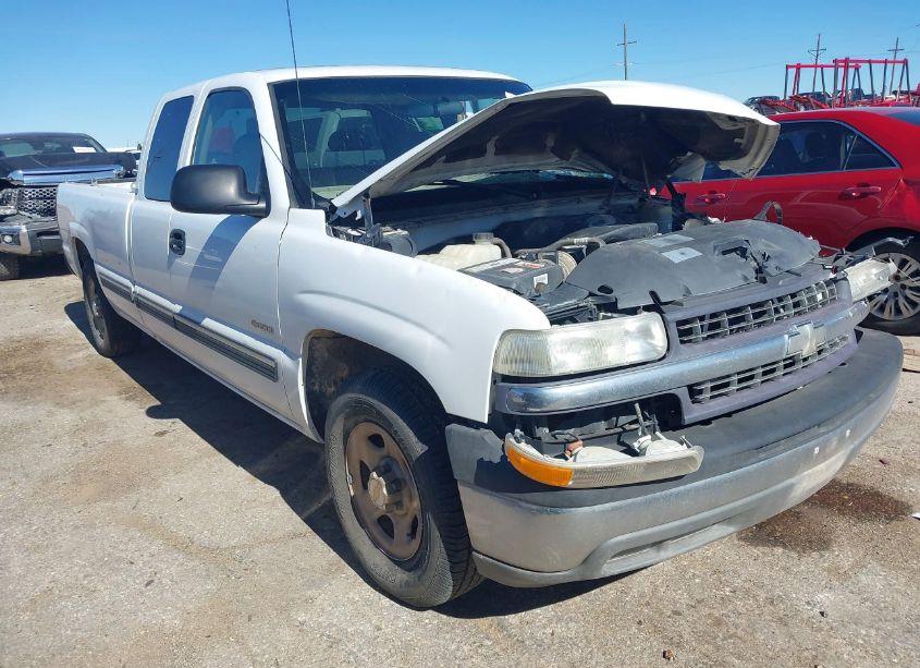 2002 Chevrolet Silverado 1500 (VIN 1GCEC19T82E127729) main photo