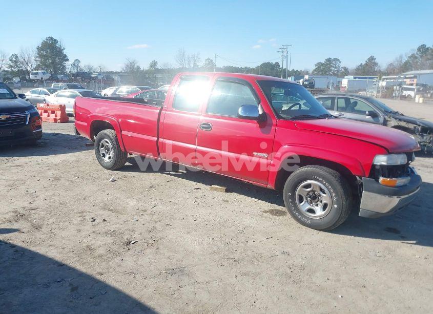 2002 Chevrolet Silverado 1500 LS (VIN 1GCEC19T82E155286) main photo