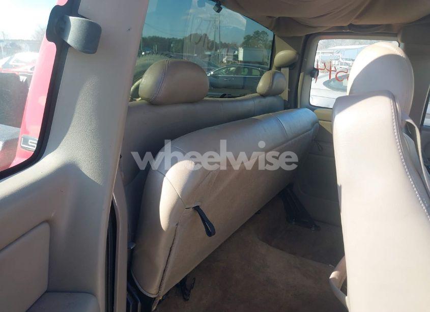 Photo 8 of 2002 Chevrolet Silverado 1500 LS (VIN 1GCEC19T82E155286)