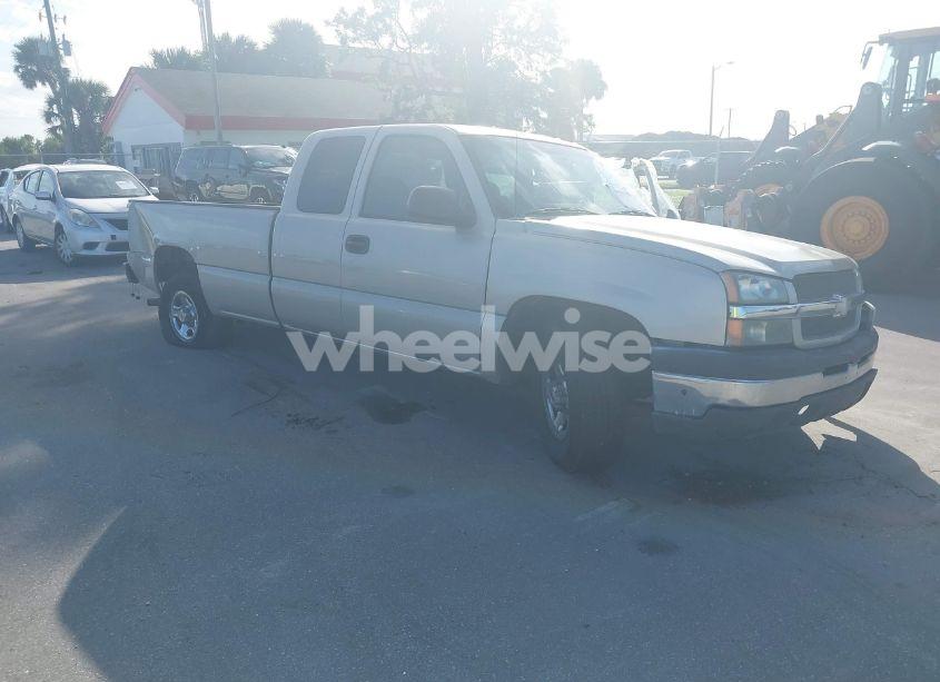 2004 Chevrolet Silverado 1500 LS (VIN 1GCEC19T84E311572) main photo