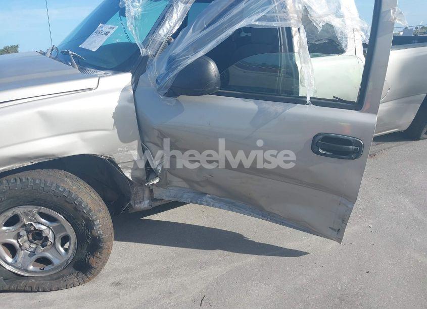 Photo 12 of 2004 Chevrolet Silverado 1500 LS (VIN 1GCEC19T84E311572)