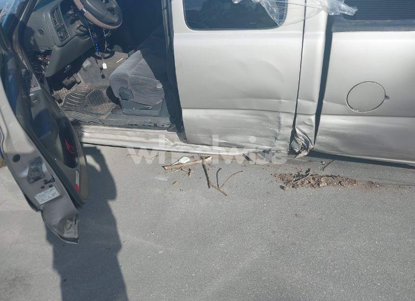 Photo 13 of 2004 Chevrolet Silverado 1500 LS (VIN 1GCEC19T84E311572)