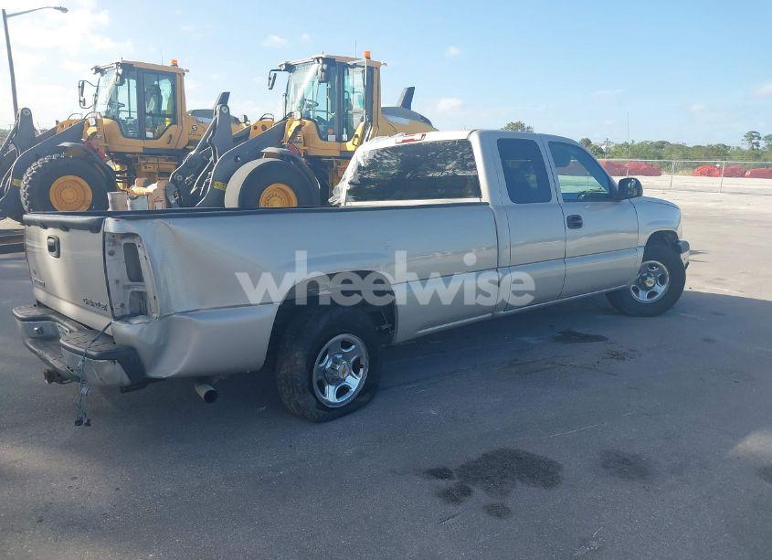 Photo 4 of 2004 Chevrolet Silverado 1500 LS (VIN 1GCEC19T84E311572)