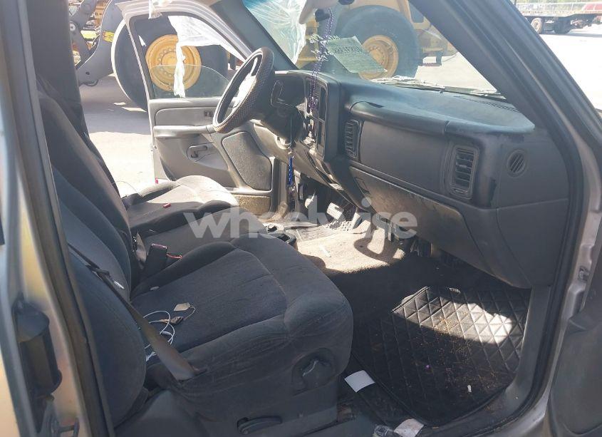 Photo 5 of 2004 Chevrolet Silverado 1500 LS (VIN 1GCEC19T84E311572)