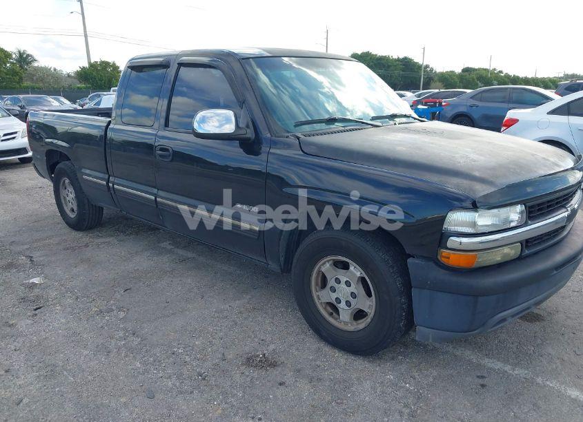 1999 Chevrolet Silverado 1500 LT (VIN 1GCEC19T8XZ144966) main photo