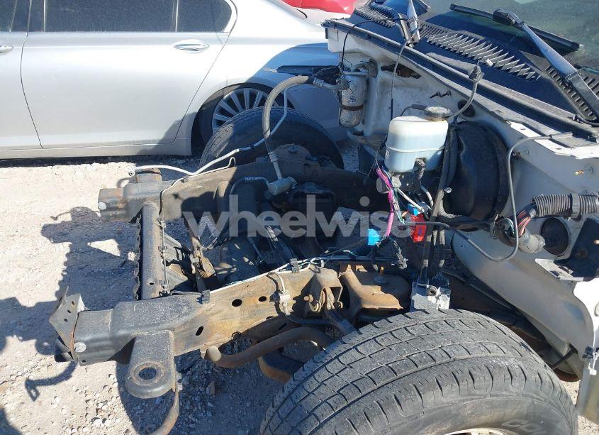 Photo 6 of 2000 Chevrolet Silverado 1500 LS (VIN 1GCEC19T8YZ221434)