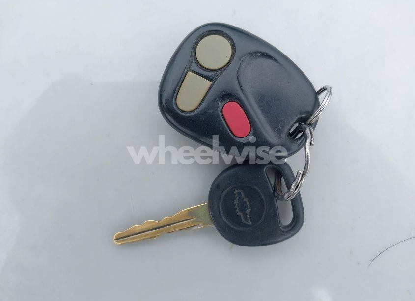 Photo 11 of 2002 Chevrolet Silverado 1500 LS (VIN 1GCEC19T92E213938)