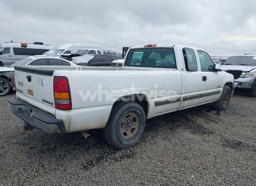 Photo 4 of 2002 Chevrolet Silverado 1500 LS (VIN 1GCEC19T92E213938)
