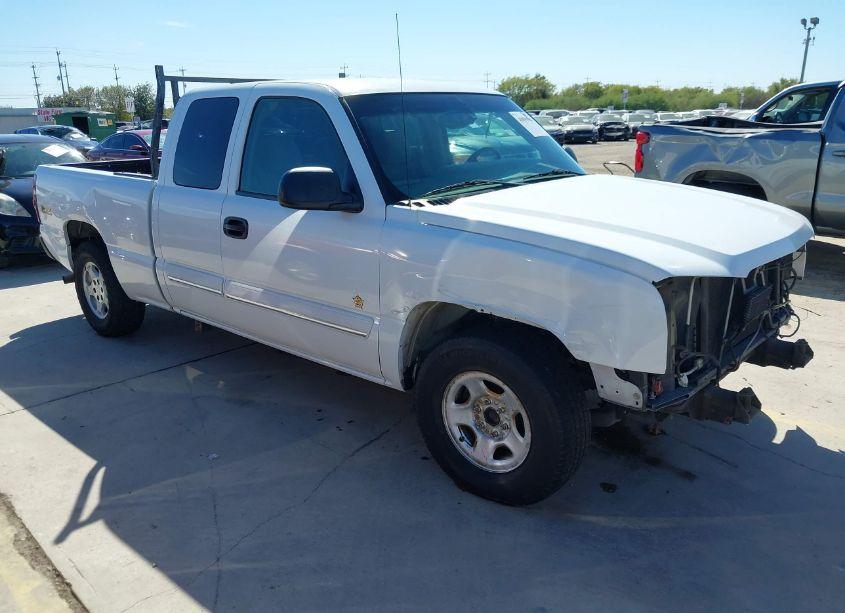 2003 Chevrolet Silverado 1500 LS (VIN 1GCEC19T93Z120590) main photo