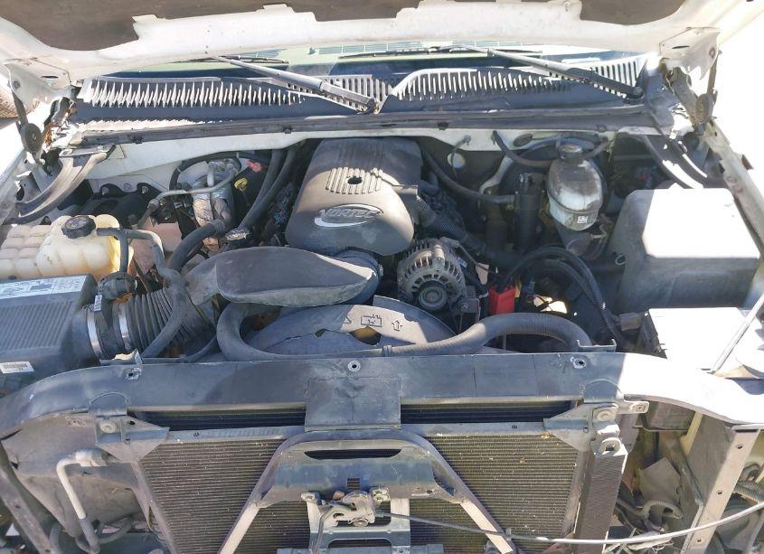 Photo 10 of 2003 Chevrolet Silverado 1500 LS (VIN 1GCEC19T93Z120590)