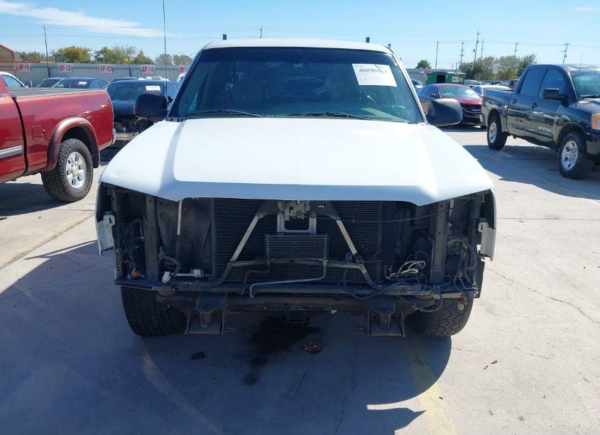 Photo 13 of 2003 Chevrolet Silverado 1500 LS (VIN 1GCEC19T93Z120590)
