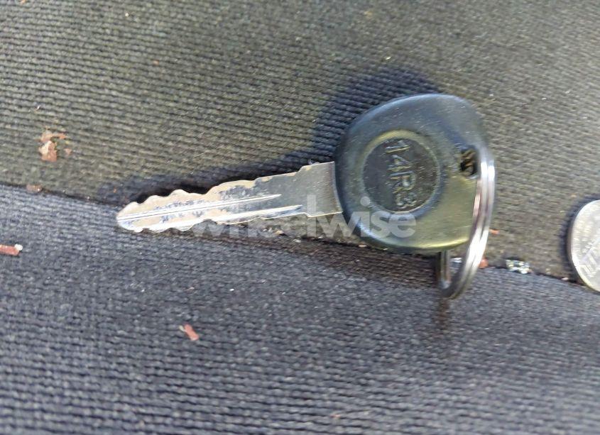 Photo 11 of 2005 Chevrolet Silverado 1500 LS (VIN 1GCEC19T95E233398)