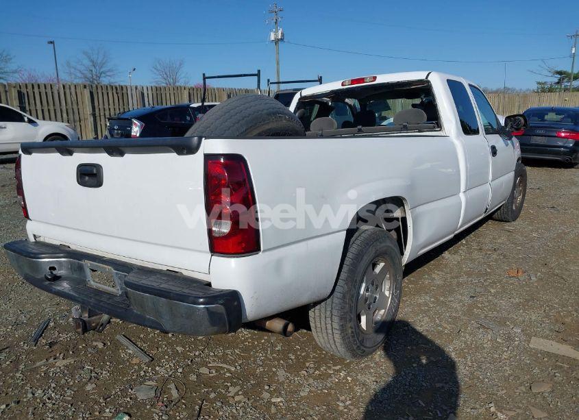 Photo 4 of 2005 Chevrolet Silverado 1500 LS (VIN 1GCEC19T95E233398)