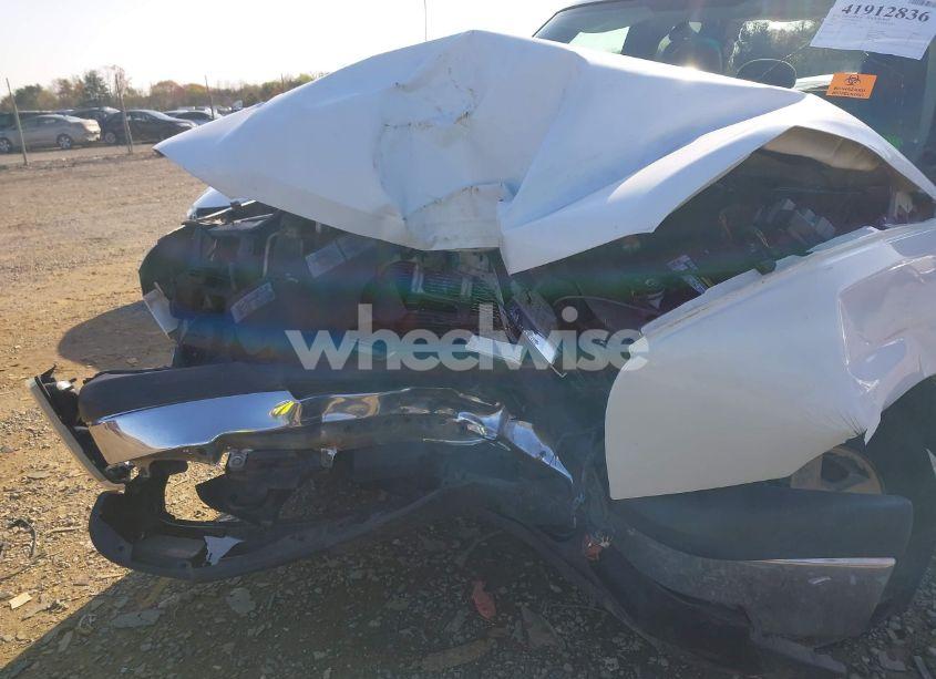 Photo 6 of 2005 Chevrolet Silverado 1500 LS (VIN 1GCEC19T95E233398)