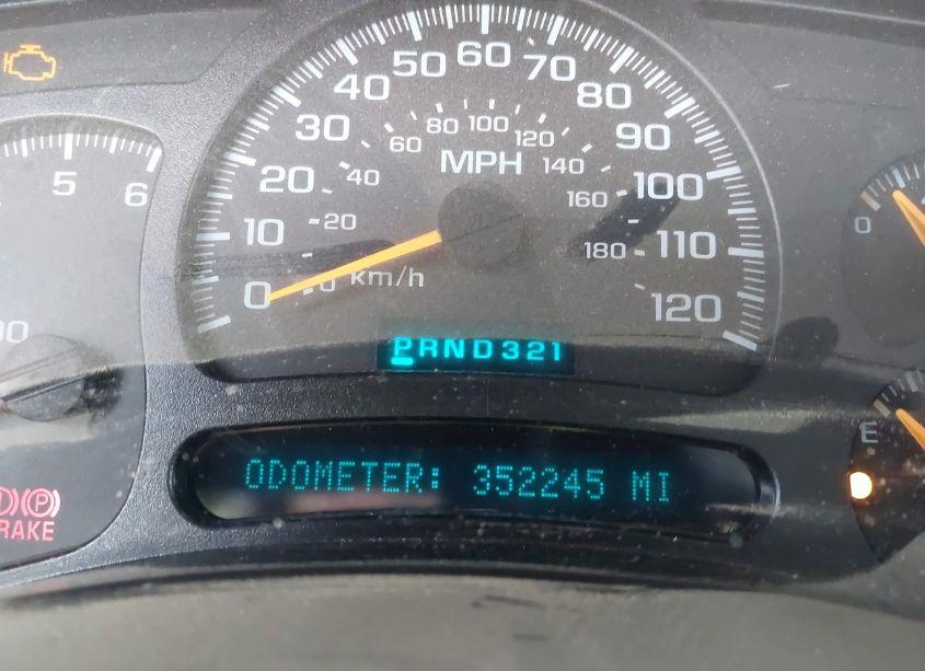 Photo 16 of 2003 Chevrolet Silverado 1500 LS (VIN 1GCEC19TX3Z280431)