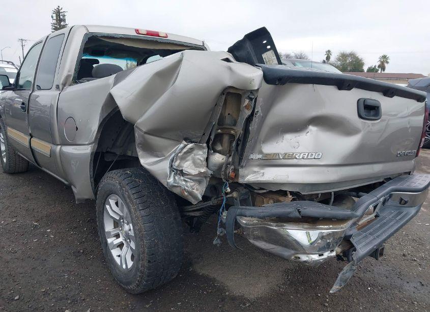 Photo 6 of 2003 Chevrolet Silverado 1500 LS (VIN 1GCEC19TX3Z280431)
