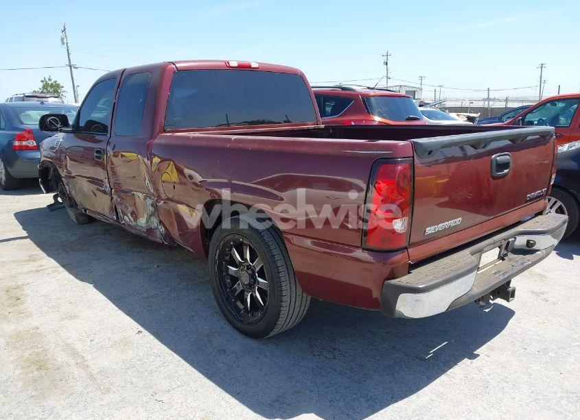 Photo 3 of 2000 Chevrolet Silverado 1500 LS (VIN 1GCEC19TXYZ179798)