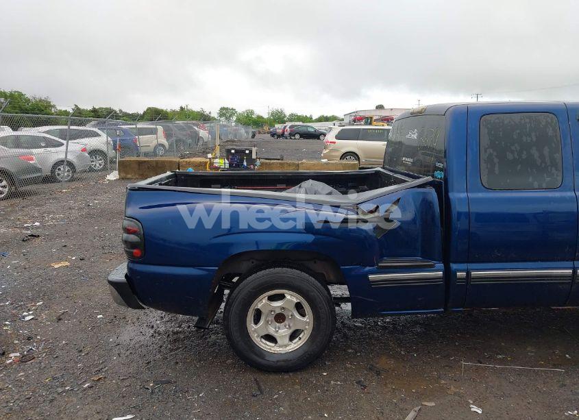 Photo 6 of 2002 Chevrolet Silverado 1500 LS (VIN 1GCEC19V02Z213790)