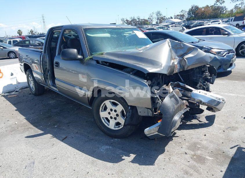 2006 Chevrolet Silverado 1500 LT1 (VIN 1GCEC19V06Z206831) main photo