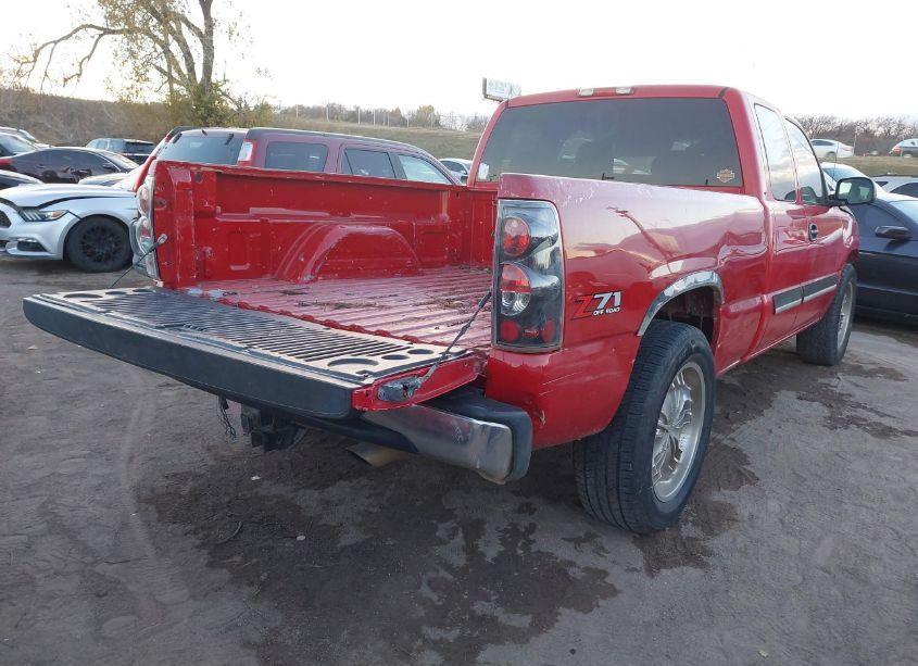 Photo 4 of 2006 Chevrolet Silverado 1500 LT1 (VIN 1GCEC19V06Z277981)