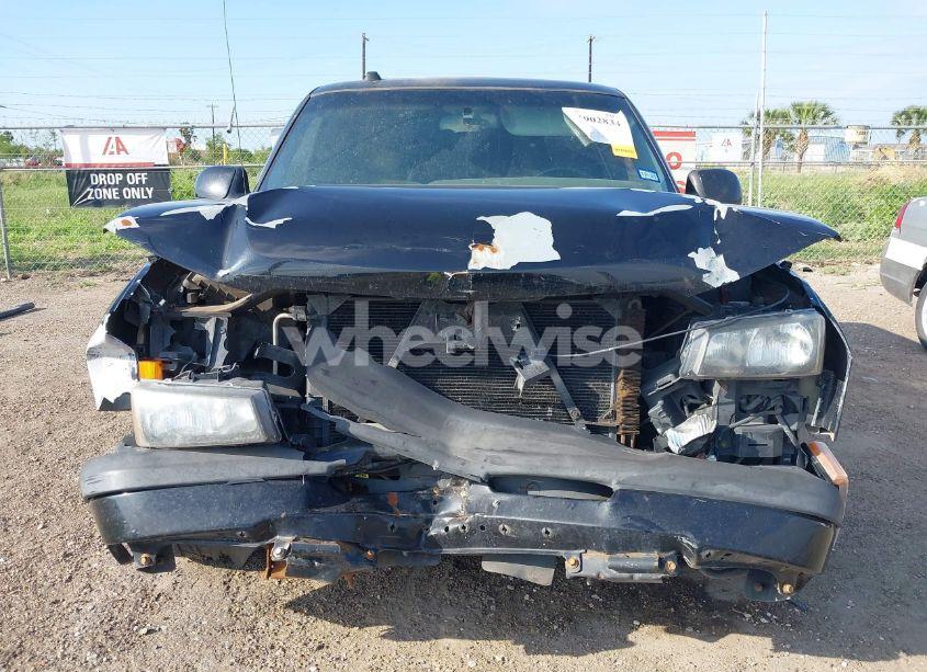 Photo 6 of 2004 Chevrolet Silverado 1500 LS (VIN 1GCEC19V14Z150959)